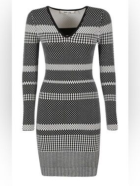 Diane Von Furstenberg NWOT Black and White Long Sleeve V‑Neck Knit Dress